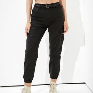 AE Relaxed Mom Jogger Pants 0 Short